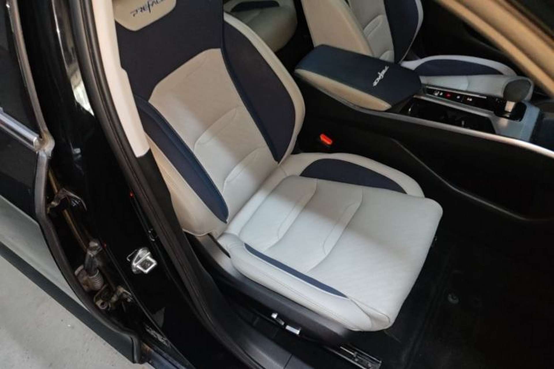 Used Geely Auto Preface 2021 Revised Version 2.0TD Luxury Edition Right Front Seat