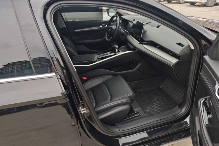 Used Geely Auto Preface 2021 2.0TD Luxury Version Right Front Seat