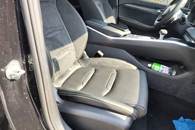Used Geely Auto Preface 2021 2.0TD Space-Time Edition Hao Yue Right Front Seat