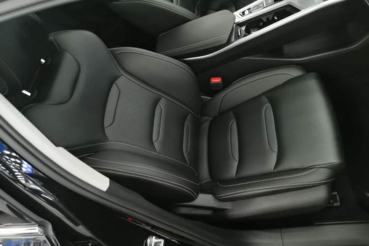 Used Geely Auto Preface 2021 2.0TD Luxury Version Right Front Seat