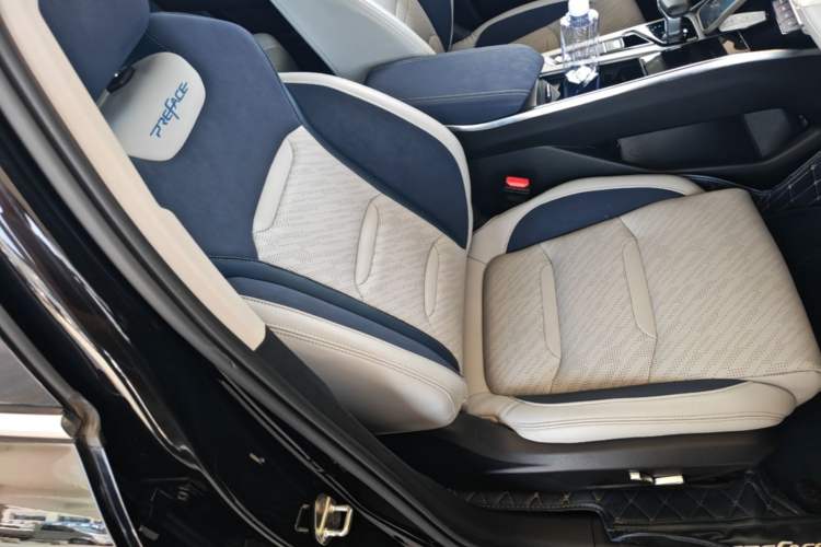 Used Geely Auto Preface 2021 Revised Version 2.0TD Luxury Edition Right Front Seat