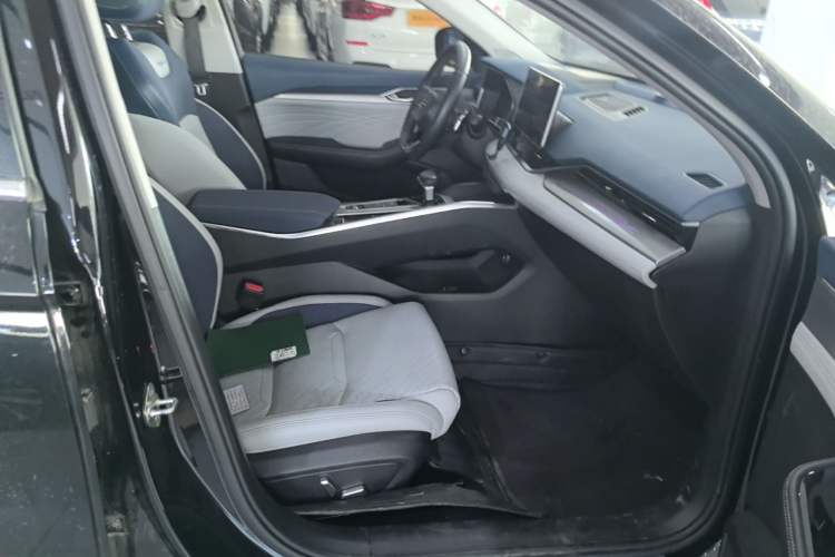 Used Geely Auto Preface 2021 2.0TD Luxury Version Right Front Seat