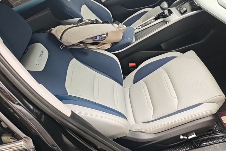 Used Geely Auto Preface 2021 Revised Version 2.0TD Luxury Edition Right Front Seat