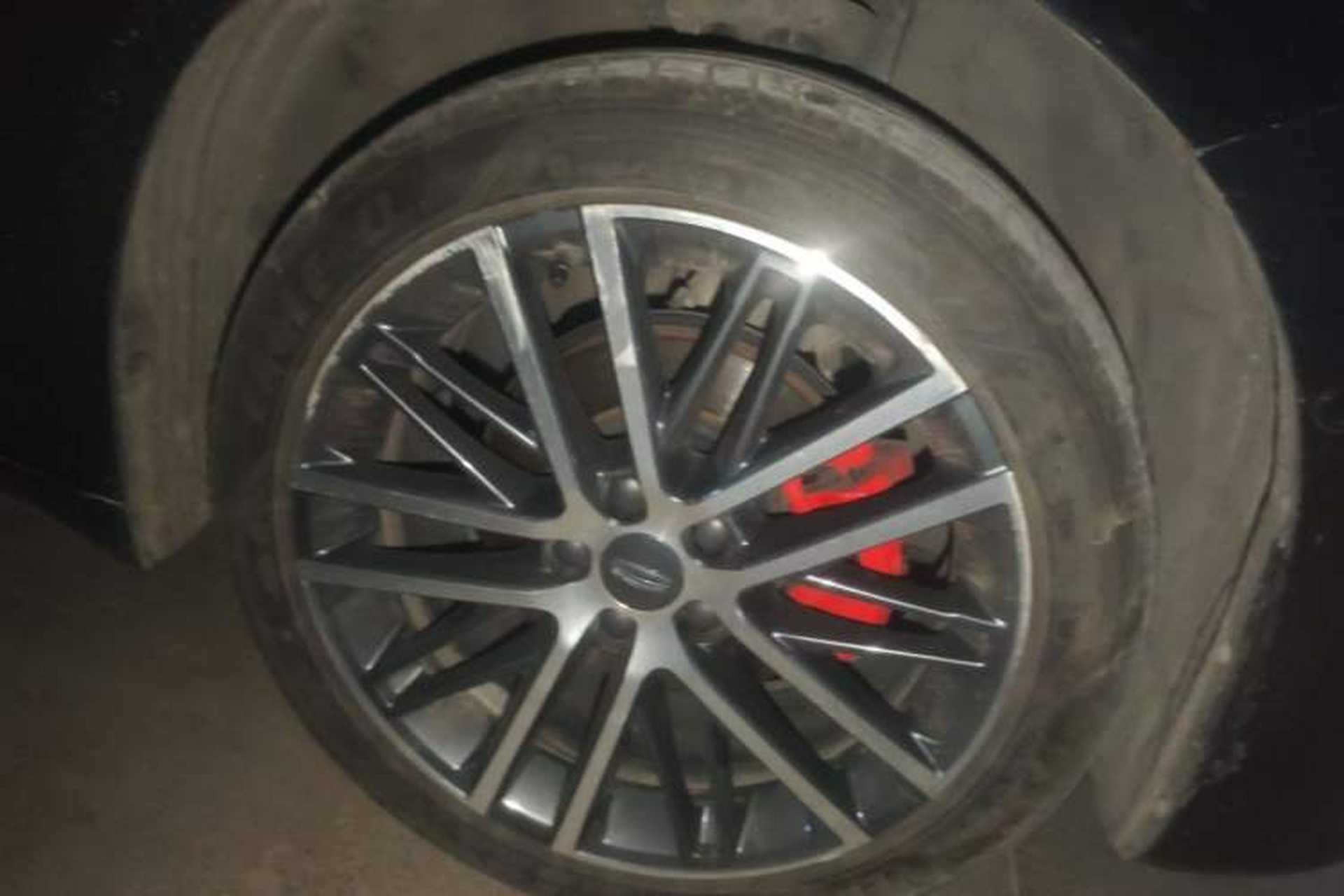 Used Geely Auto Preface 2021 Revised Version 2.0TD Luxury Edition Right Front Wheel Hub
