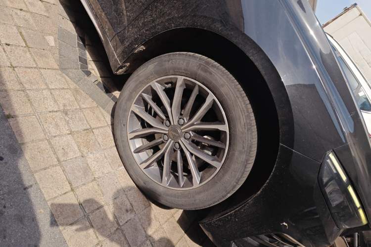 Used Geely Auto Preface 2021 2.0TD Luxury Version Right Front Wheel Hub