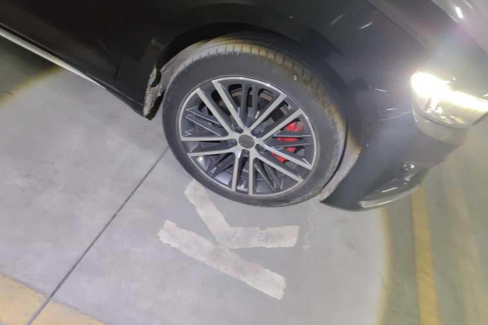 Used Geely Auto Preface 2021 Revised Version 2.0TD Luxury Edition Right Front Wheel Hub
