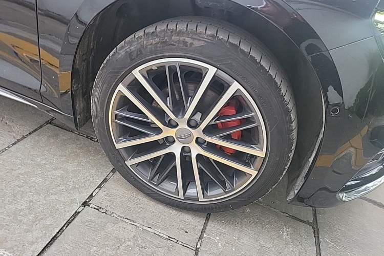 Used Geely Auto Preface 2021 Revised Version 2.0TD Luxury Edition Right Front Wheel Hub