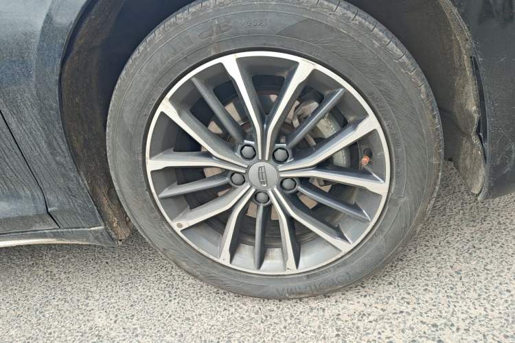 Used Geely Auto Preface 2021 2.0TD Luxury Version Right Front Wheel Hub