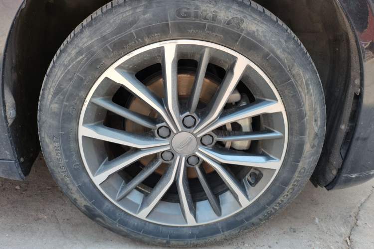 Used Geely Auto Preface 2021 2.0TD Luxury Version Right Front Wheel Hub