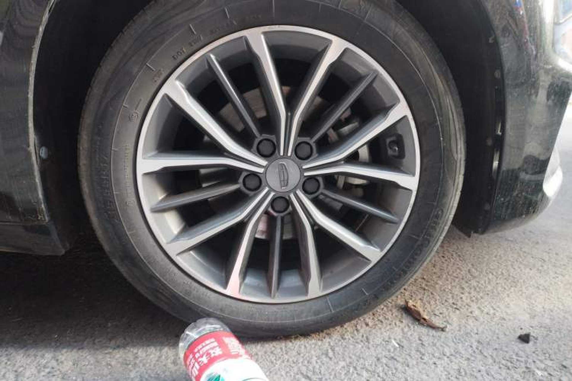 Used Geely Auto Preface 2021 2.0TD Luxury Version Right Front Wheel Hub