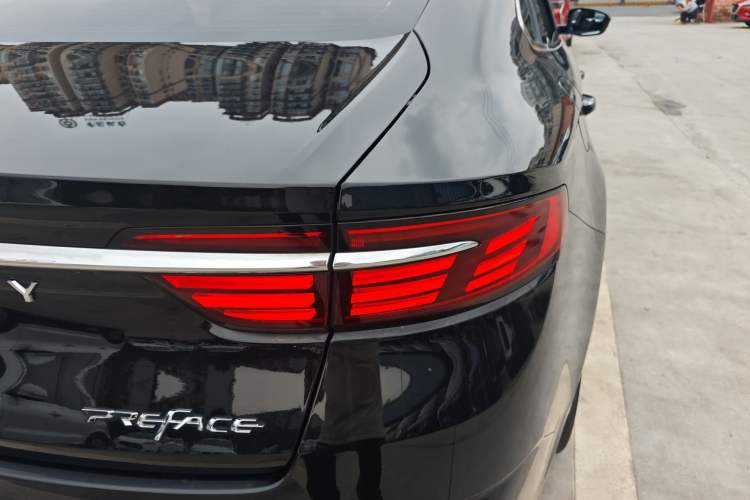 Used Geely Auto Preface 2021 2.0TD Luxury Version Right Rear Taillight