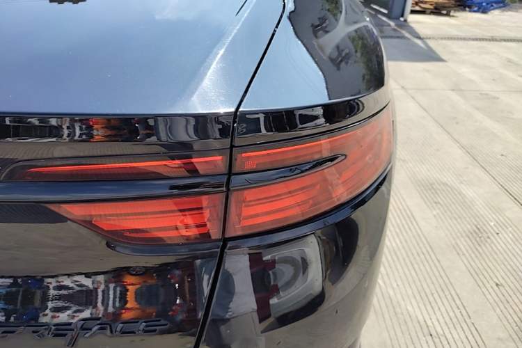 Used Geely Auto Preface 2021 2.0TD Space-Time Edition Hao Yue Right Rear Taillight