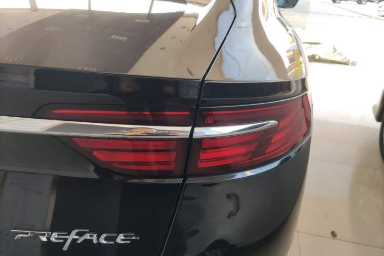 Used Geely Auto Preface 2021 Revised Version 2.0TD Luxury Edition Right Rear Taillight