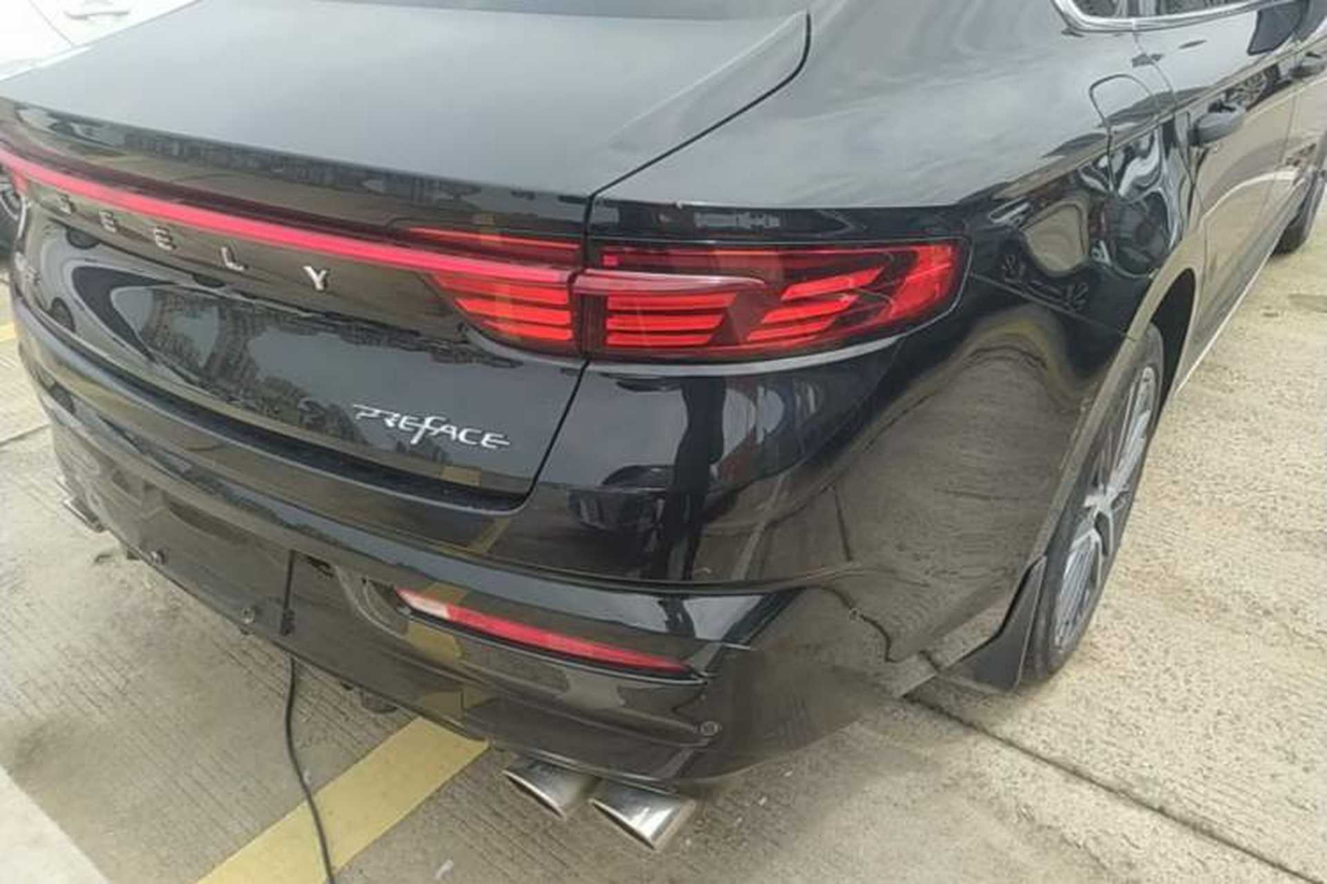 Used Geely Auto Preface 2021 Revised Version 2.0TD Luxury Edition Right Rear Taillight