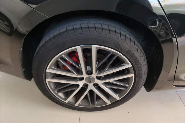 Used Geely Auto Preface 2021 Revised Version 2.0TD Luxury Edition Right Rear Wheel Hub