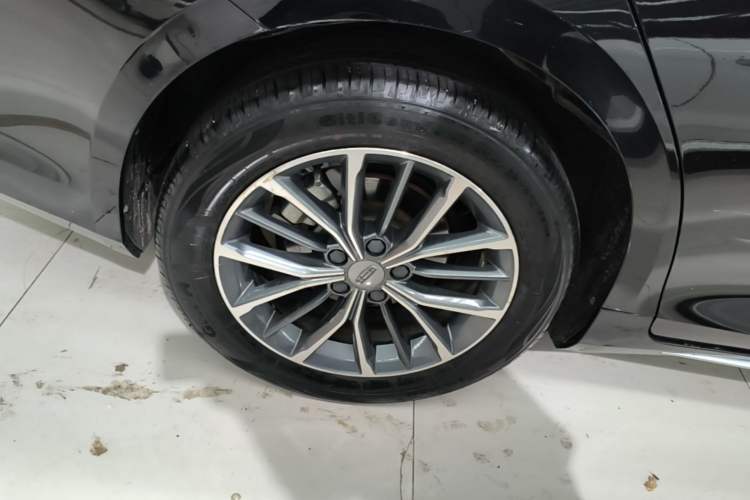 Used Geely Auto Preface 2021 2.0TD Luxury Version Right Rear Wheel Hub