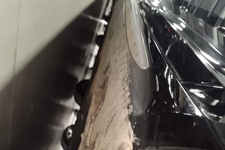 Used Geely Auto Preface 2021 2.0TD Luxury Version Right Side Sill