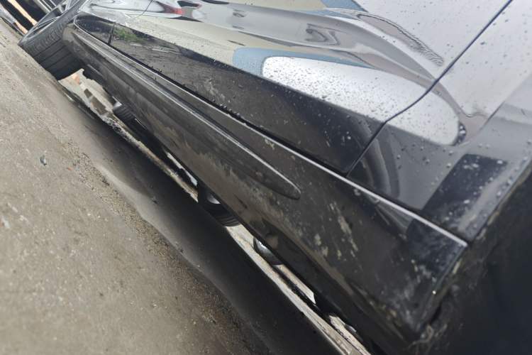Used Geely Auto Preface 2021 2.0TD Space-Time Edition Hao Yue Right Side Sill