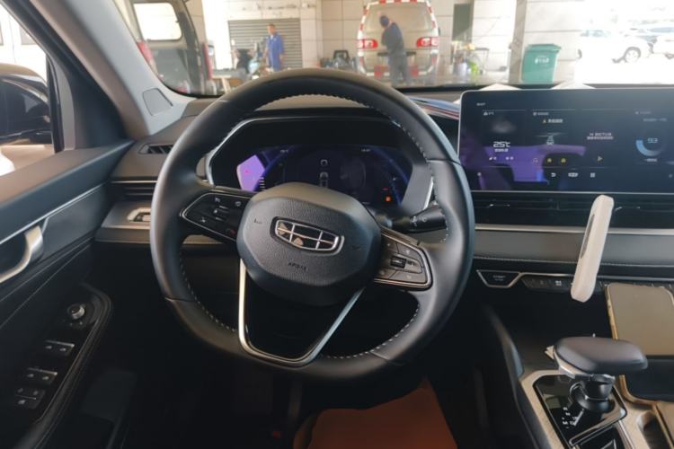 Used Geely Auto Preface 2021 2.0TD Luxury Version Steering Wheel