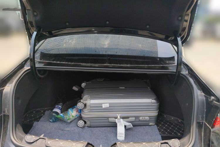 Used Geely Auto Preface 2021 2.0TD Luxury Version Trunk