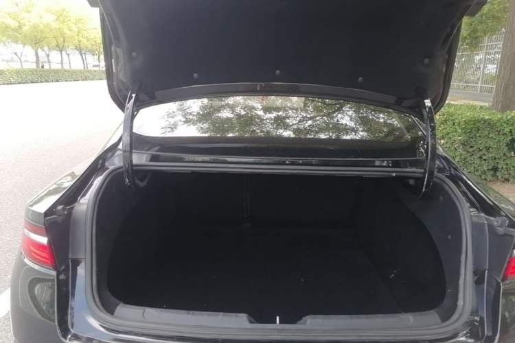 Used Geely Auto Preface 2021 2.0TD Luxury Version Trunk