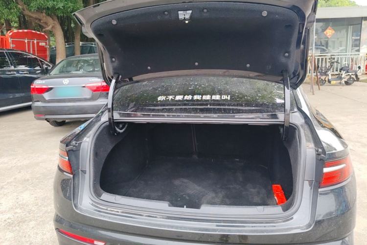 Used Geely Auto Preface 2021 2.0TD Luxury Version Trunk