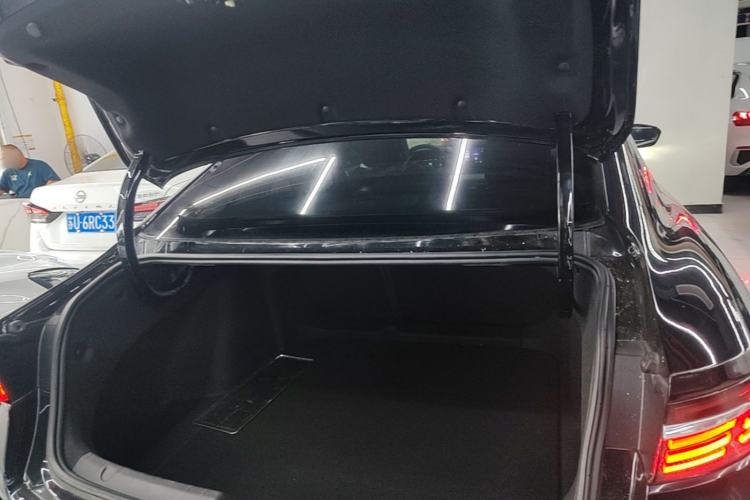 Used Geely Auto Preface 2021 Revised Version 2.0TD Luxury Edition Trunk
