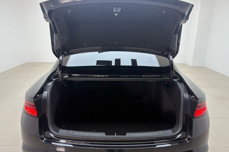 Used Geely Auto Preface 2021 Revised Version 2.0TD Luxury Edition Trunk