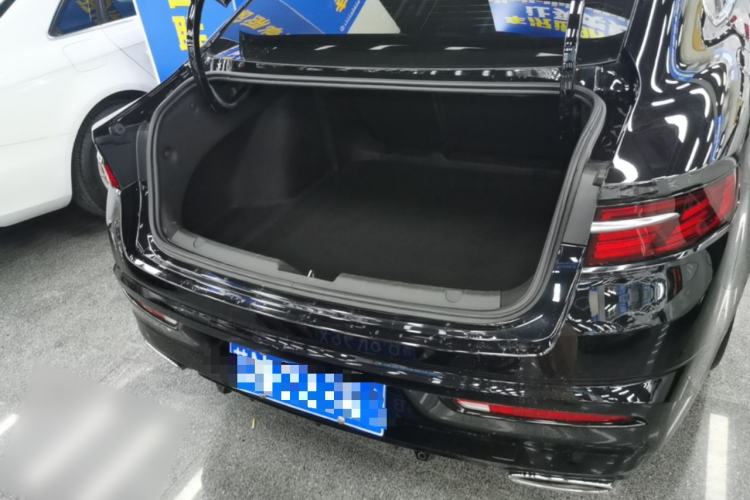 Used Geely Auto Preface 2021 2.0TD Luxury Version Trunk