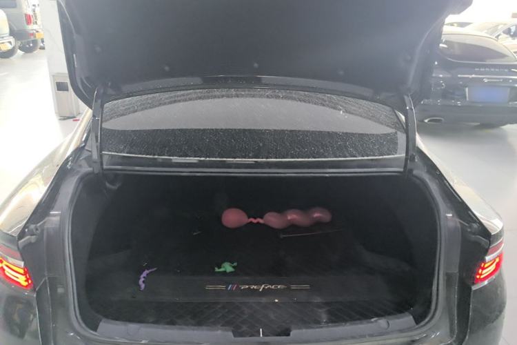Used Geely Auto Preface 2021 2.0TD Luxury Version Trunk