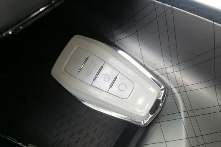 Used Geely Auto Preface 2021 2.0TD Luxury Version Vehicle Key