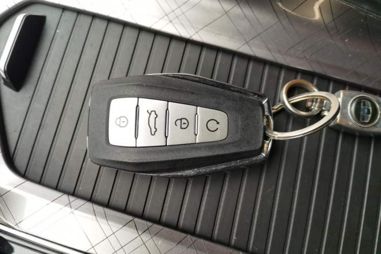 Used Geely Auto Preface 2021 2.0TD Luxury Version Vehicle Key