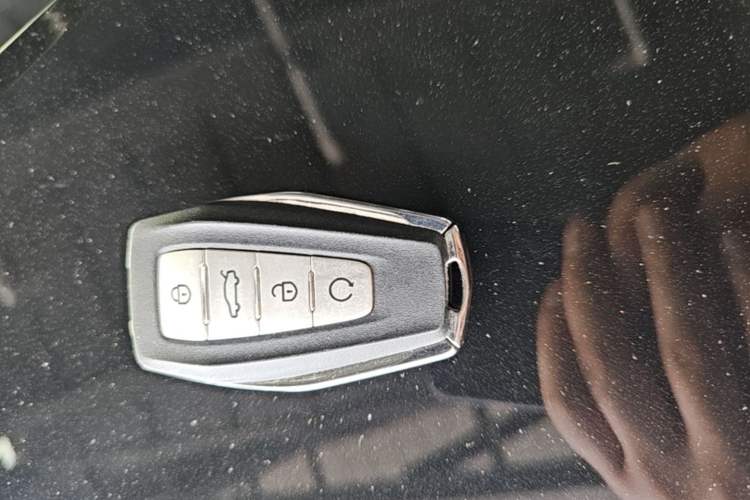 Used Geely Auto Preface 2021 Revised Version 2.0TD Luxury Edition Vehicle Key