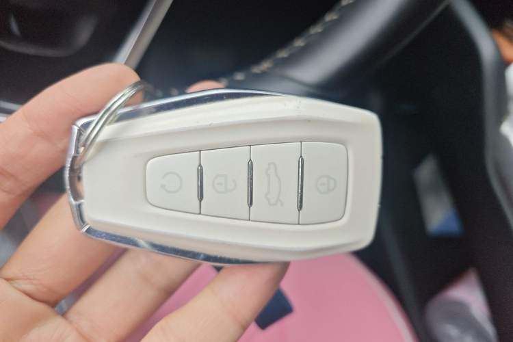 Used Geely Auto Preface 2021 2.0TD Luxury Version Vehicle Key