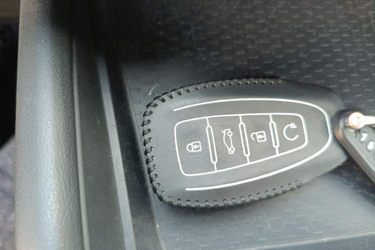 Used Geely Auto Preface 2021 Revised Version 2.0TD Luxury Edition Vehicle Key