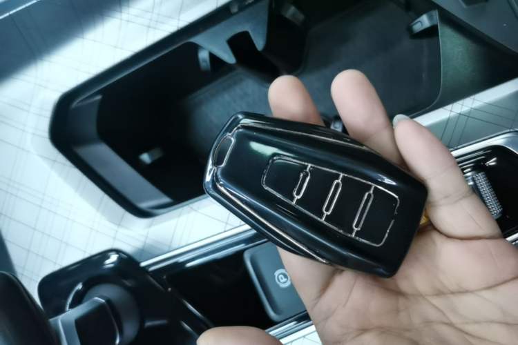 Used Geely Auto Preface 2021 2.0TD Luxury Version Vehicle Key