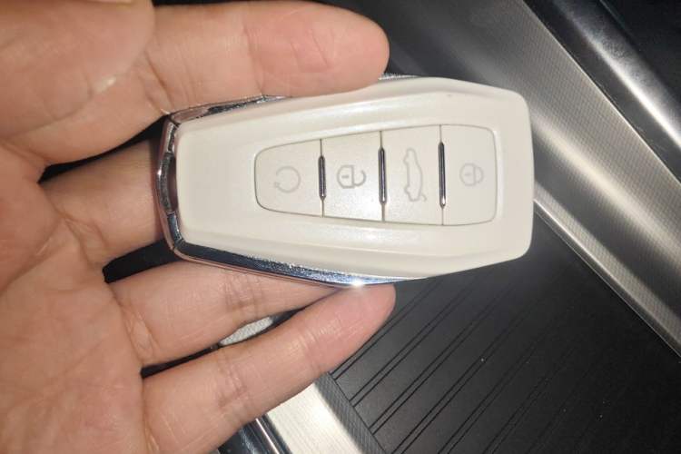 Used Geely Auto Preface 2021 Revised Version 2.0TD Luxury Edition Vehicle Key