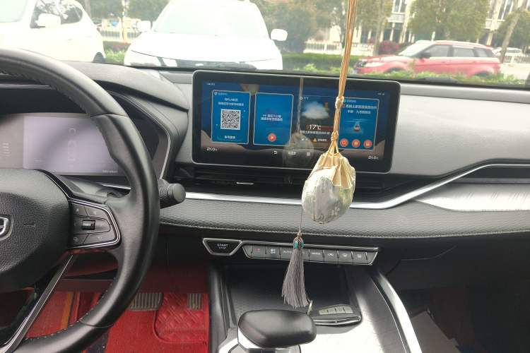 Used Geely Auto Preface 2021 2.0TD Luxury Version Audio And AC Panel