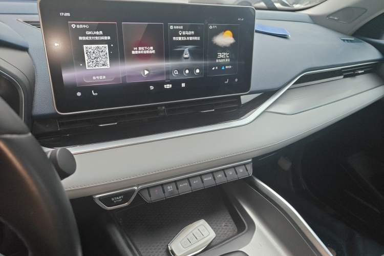 Used Geely Auto Preface 2021 Revised Version 2.0TD Luxury Edition Audio And AC Panel