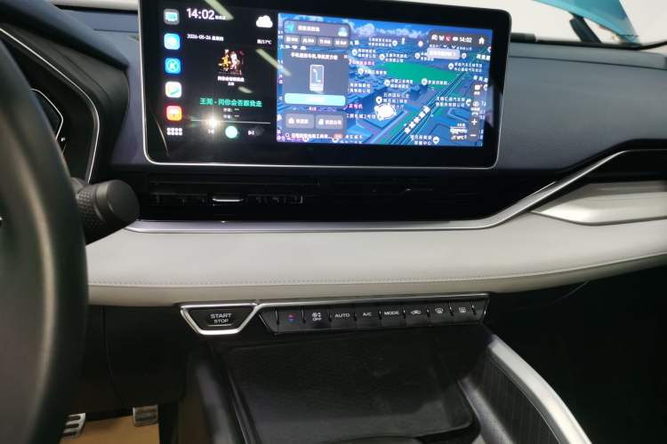 Used Geely Auto Preface 2021 2.0TD Designer's Recommended Edition Audio And AC Panel