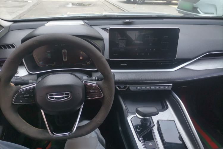 Used Geely Auto Preface 2021 2.0TD Luxury+ Version Center Console