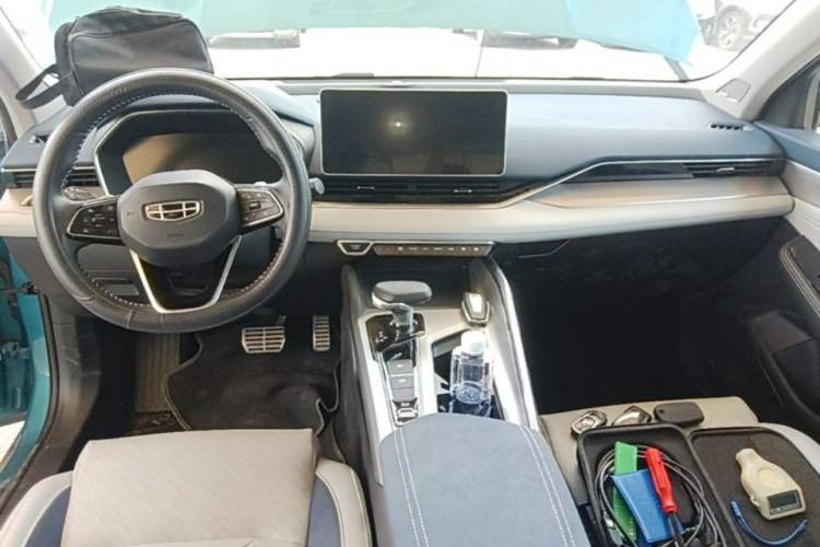 Used Geely Auto Preface 2021 2.0TD Designer's Recommended Edition Center Console