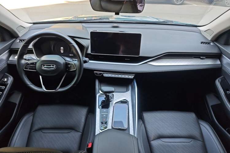 Used Geely Auto Preface 2021 2.0TD Luxury Version Center Console