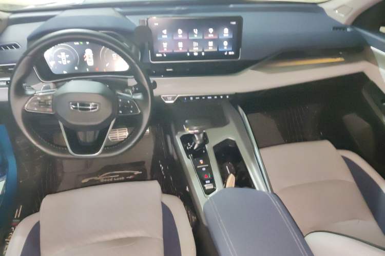 Used Geely Auto Preface 2021 2.0TD Luxury Version Center Console