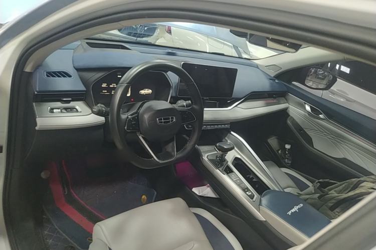 Used Geely Auto Preface 2021 2.0TD Flagship Edition Center Console