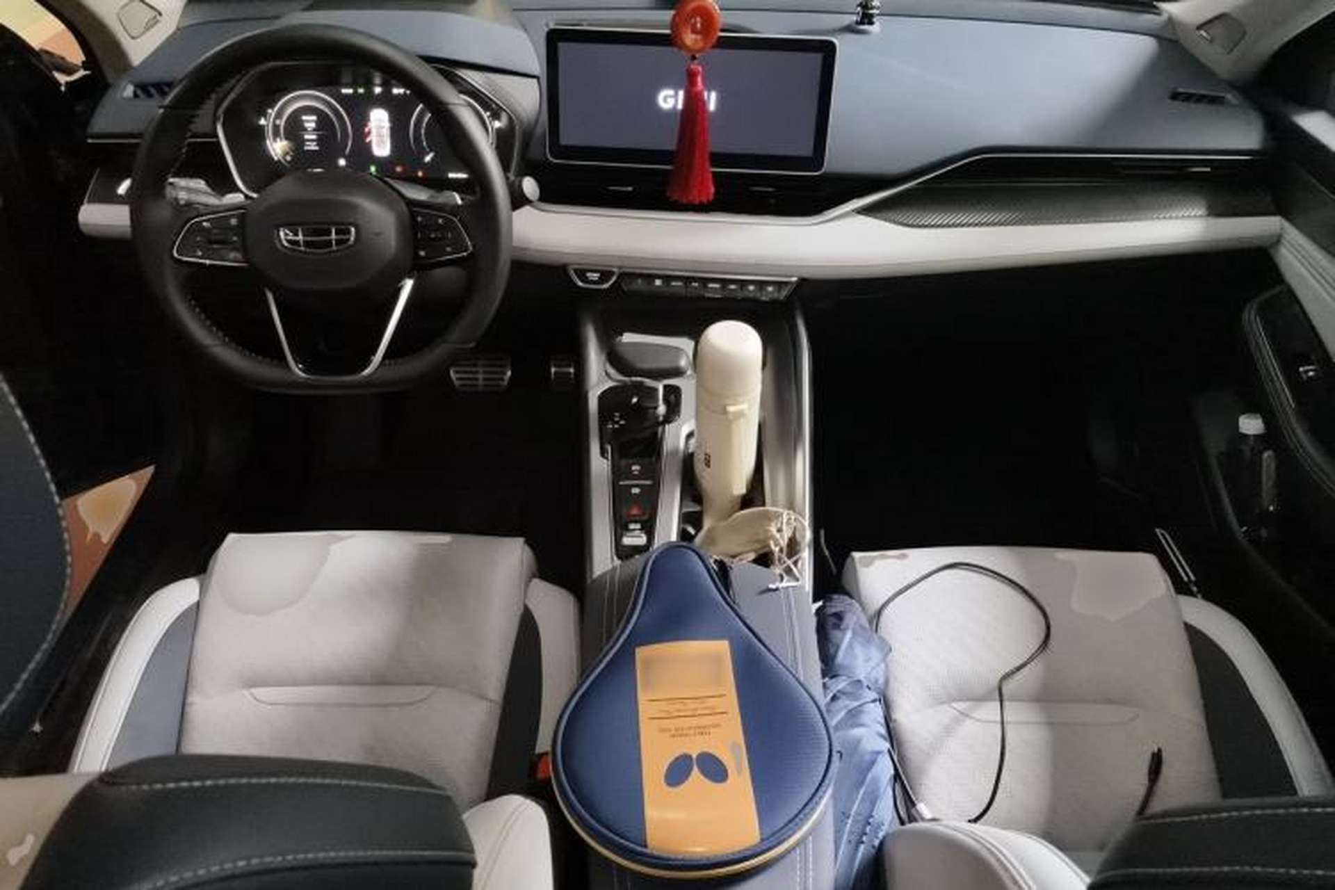 Used Geely Auto Preface 2021 2.0TD Designer's Recommended Edition Center Console