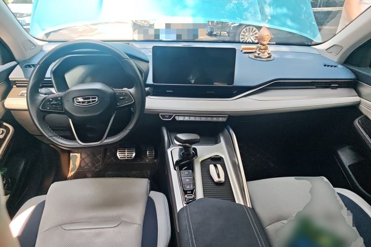 Used Geely Auto Preface 2021 2.0TD Flagship Edition Center Console