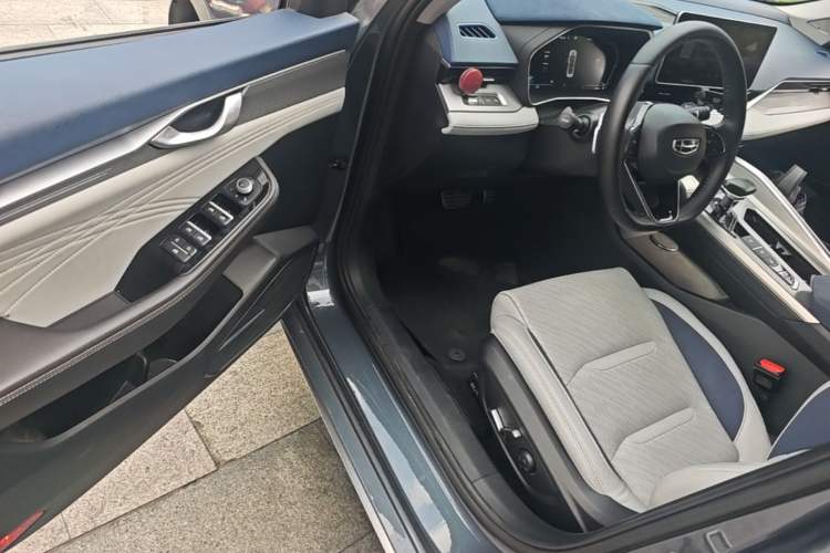 Used Geely Auto Preface 2021 Revised Version 2.0TD Luxury Edition Driver Seat