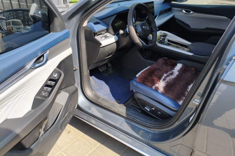 Used Geely Auto Preface 2021 Revised Version 2.0TD Luxury Edition Driver Seat