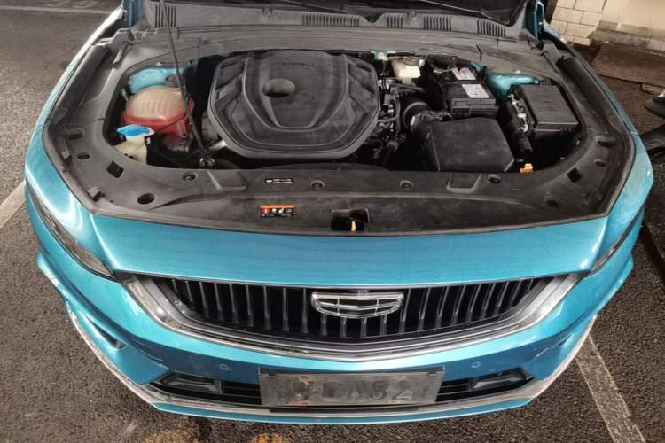 Used Geely Auto Preface 2021 2.0TD Designer's Recommended Edition Engine Bay